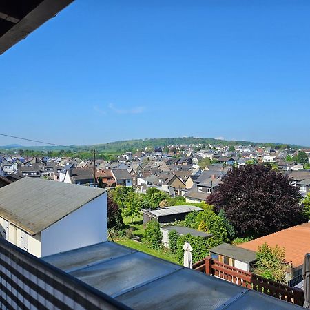 Gemuetliche Ferienwohnung Mülheim-Kärlich Exteriör bild